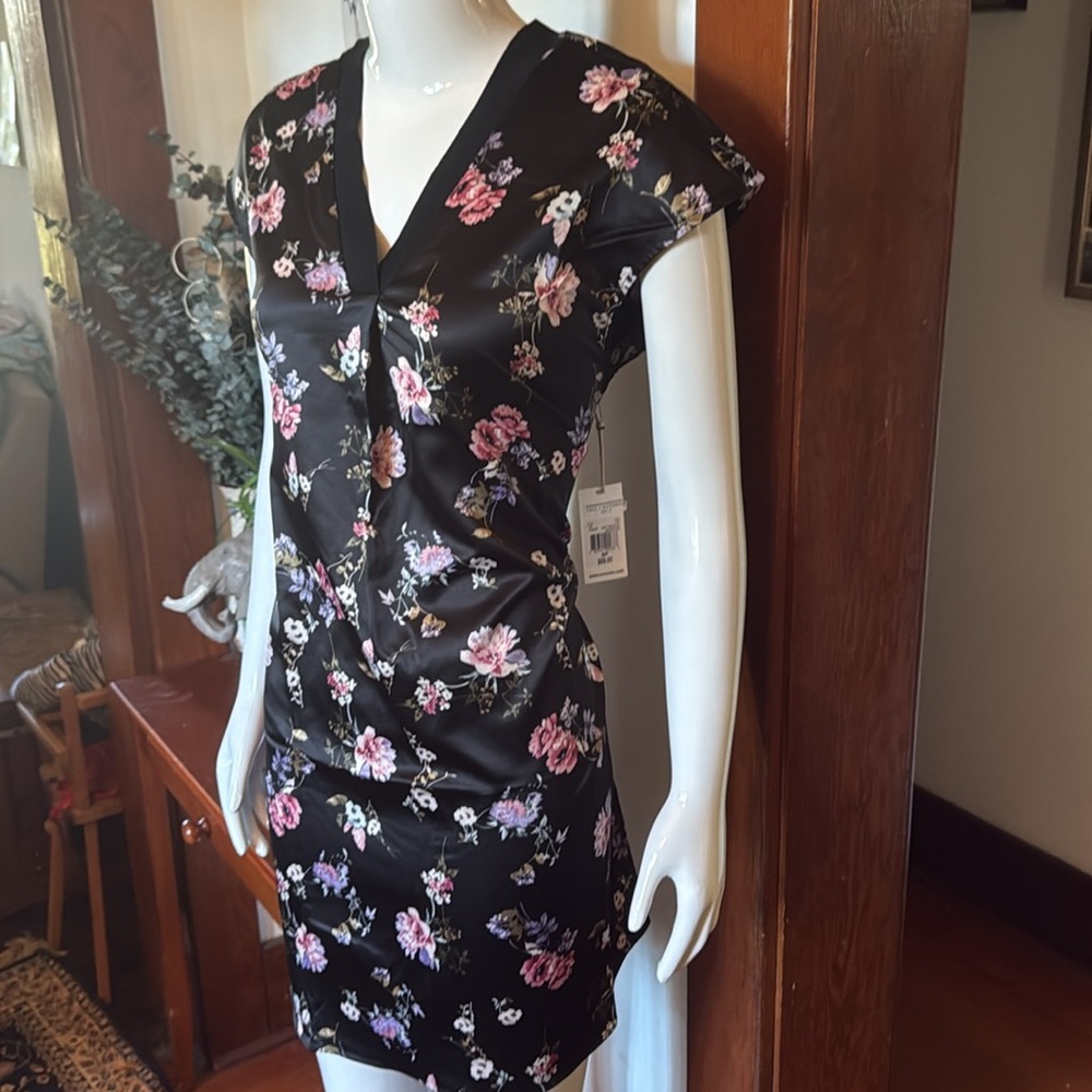 NWT DEX size small silky Floral Black Dress